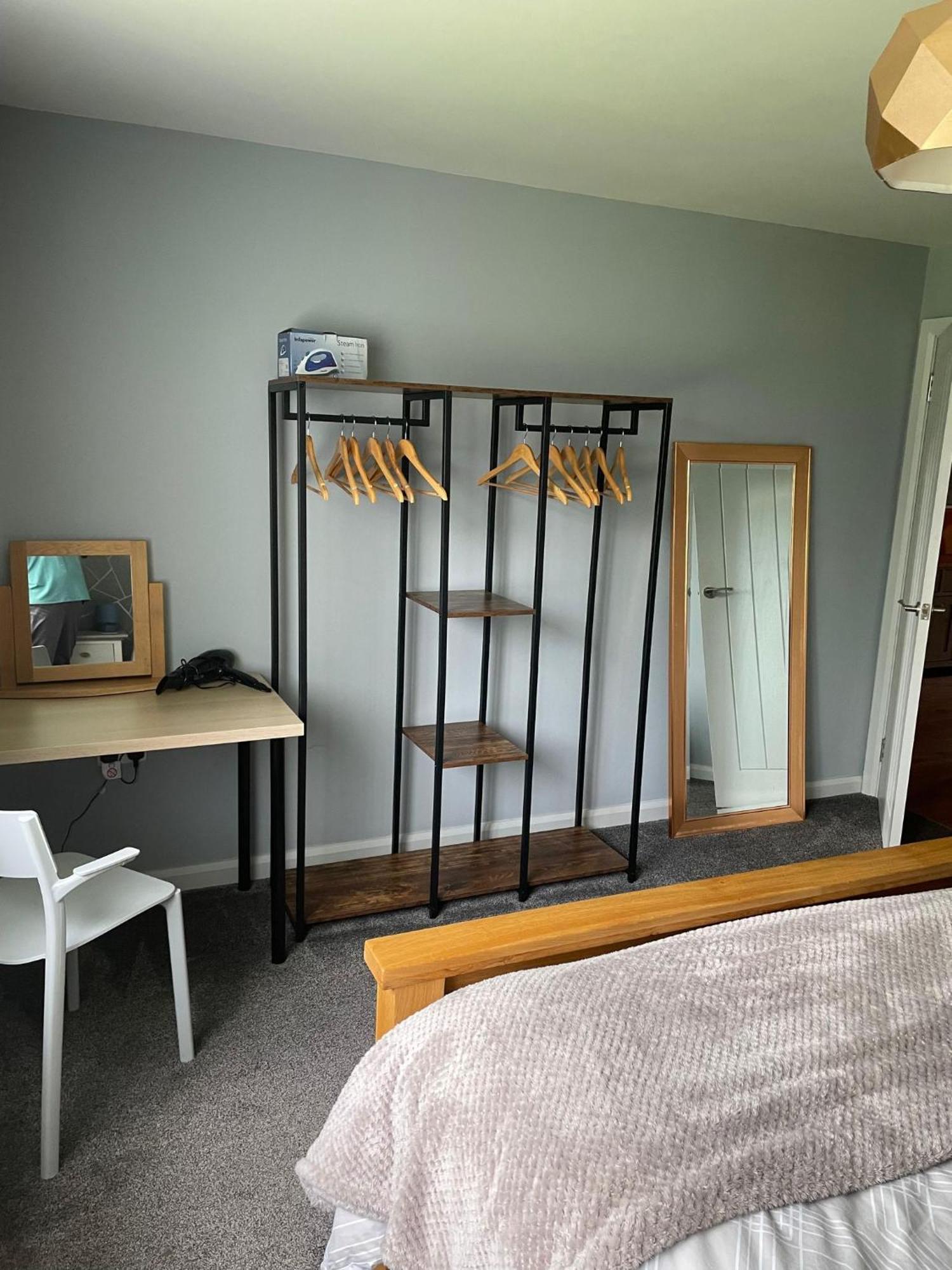 'Kodi'S Place' Well Appointed 1 Bedroom Apartment With Excellent Transport Links And Free Wi-Fi Whiteabbey Exteriör bild