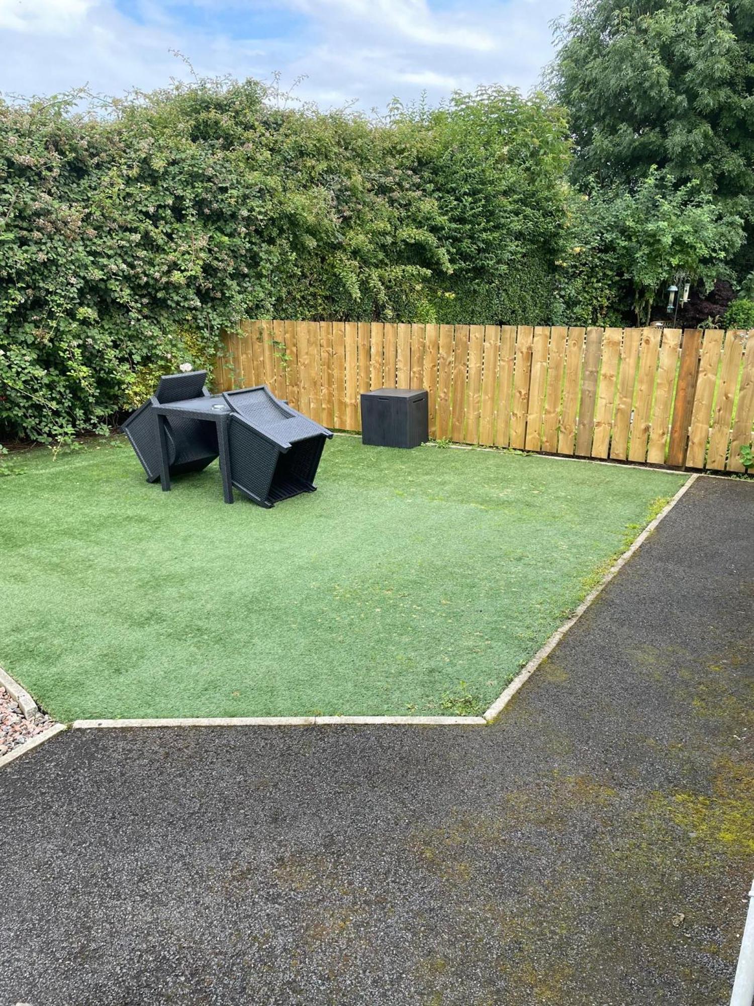 'Kodi'S Place' Well Appointed 1 Bedroom Apartment With Excellent Transport Links And Free Wi-Fi Whiteabbey Exteriör bild